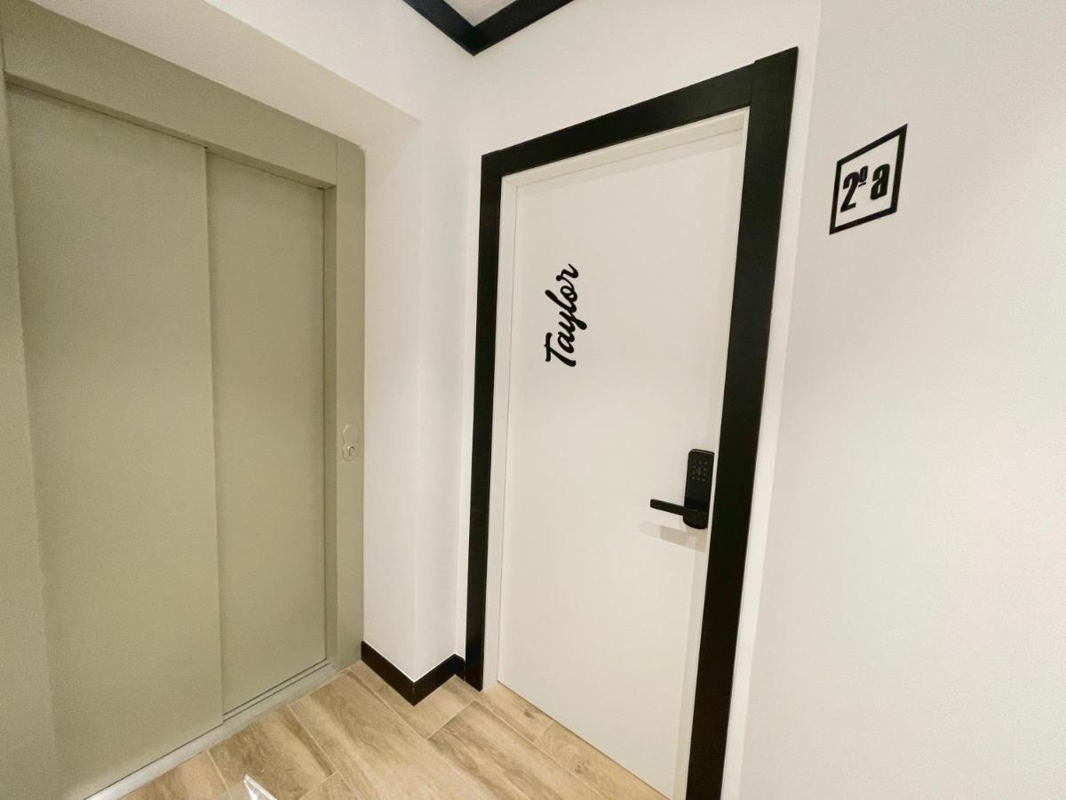 Apartamentos Mk77 Leon - Lancia מראה חיצוני תמונה